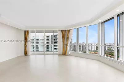 21150 Point #LPH 2902, Aventura, FL 33180 - Photo 7