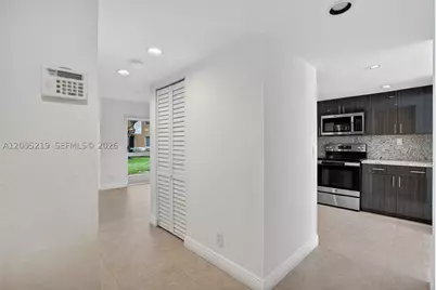 845 NW 91st, Plantation, FL 33324 - Photo 9