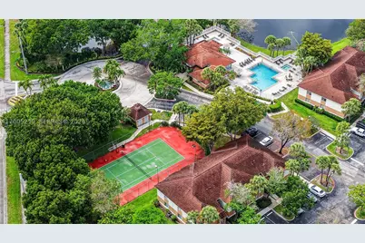 845 NW 91st, Plantation, FL 33324 - Photo 29
