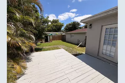 3011 N 74th, Hollywood, FL 33024 - Photo 21