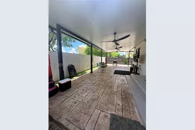 102 NW 10th, Florida City, FL 33034 - Photo 37