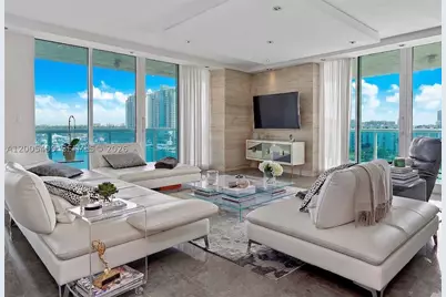 10 Venetian #804, Miami Beach, FL 33139 - Photo 5