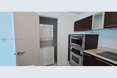 1900 N Bayshore #1617, Miami, FL 33132 - Photo 3