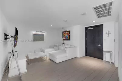 200 Biscayne Boulevard #3407, Miami, FL 33131 - Photo 25