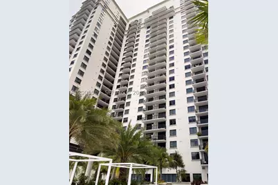 999 SW 1st #1611, Miami, FL 33130 - Photo 1