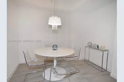 999 SW 1st #1611, Miami, FL 33130 - Photo 3