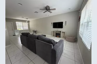 2231 NW Treviso, Port Saint Lucie, FL 34986 - Photo 7