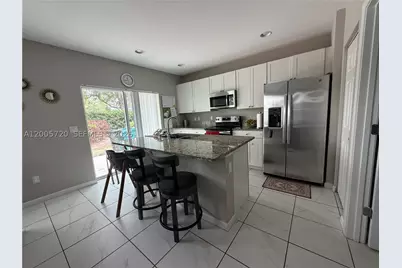 2231 NW Treviso, Port Saint Lucie, FL 34986 - Photo 5
