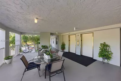 625 Oaks #304, Pompano Beach, FL 33069 - Photo 31