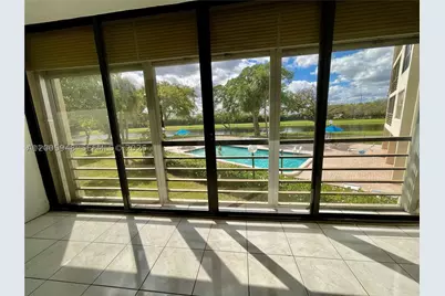 2320 S Cypress Bend #204, Pompano Beach, FL 33069 - Photo 19
