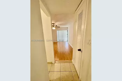 2320 S Cypress Bend #204, Pompano Beach, FL 33069 - Photo 15