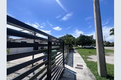 311 NW 32nd, Miami, FL 33125 - Photo 7