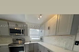 311 NW 32nd, Miami, FL 33125 - Photo 9