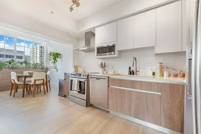 120 Salamanca #3B, Coral Gables, FL 33134 - Photo 7