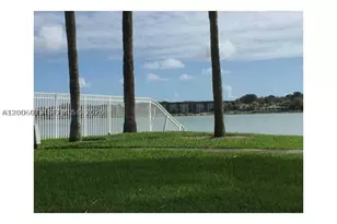 20840 San Simeon, Miami, FL 33179 - Photo 23