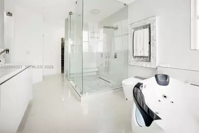 16621 SW 58th, Miami, FL 33193 - Photo 15