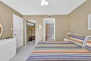 17801 N Bay, Sunny Isles Beach, FL 33160 - Photo 13