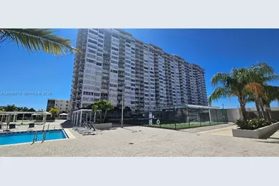 18011 Biscayne #402, Aventura, FL 33160 - Photo 29