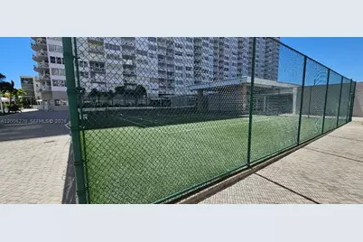 18011 Biscayne #402, Aventura, FL 33160 - Photo 31