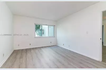 100 Lakeview #112, Weston, FL 33326 - Photo 5