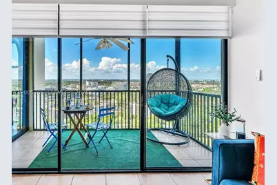 20301 W Country Club #PH22, Aventura, FL 33180 - Photo 11