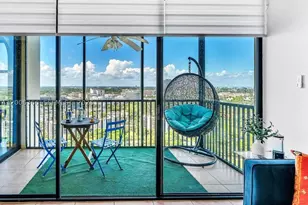 20301 W Country Club, Aventura, FL 33180 - Photo 11