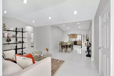 12680 N Miami, North Miami, FL 33168 - Photo 11