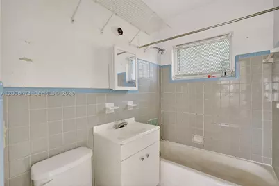 2110 NW 24th, Miami, FL 33142 - Photo 11