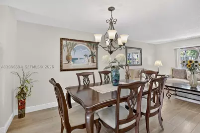 11254 NW 15th, Pembroke Pines, FL 33026 - Photo 9
