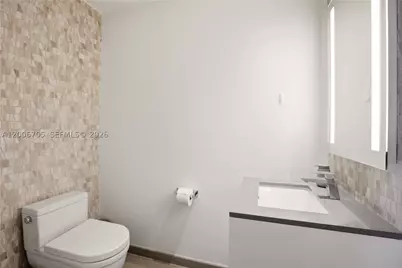 68 SE 6th #2701, Miami, FL 33131 - Photo 15