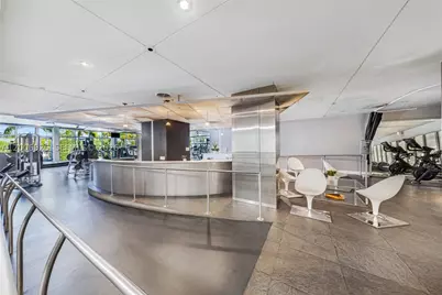 1000 West #702, Miami Beach, FL 33139 - Photo 37