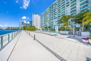 1000 W, Miami Beach, FL 33139 - Photo 19