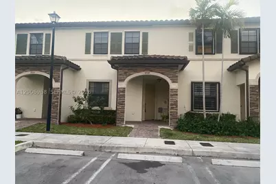 9228 W 33rd #9828, Hialeah, FL 33018 - Photo 3
