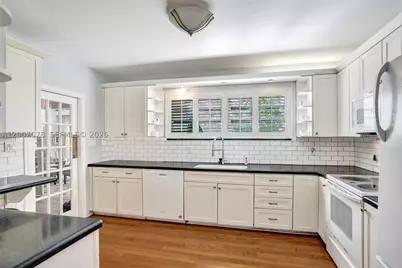 940 Hollywood, Hollywood, FL 33019 - Photo 15