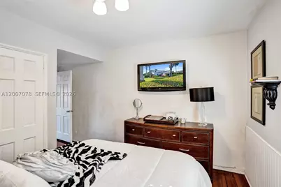 940 Hollywood, Hollywood, FL 33019 - Photo 21