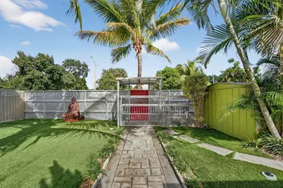 270 NW 106th, Miami, FL 33150 - Photo 5