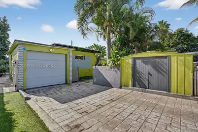 270 NW 106th, Miami, FL 33150 - Photo 3