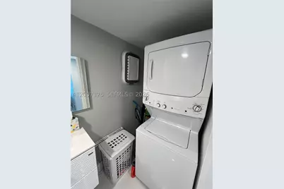 540 Brickell Key #1809, Miami, FL 33131 - Photo 27