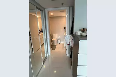 540 Brickell Key #1809, Miami, FL 33131 - Photo 23