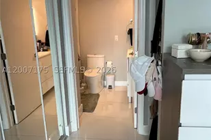 540 Brickell Key, Miami, FL 33131 - Photo 23