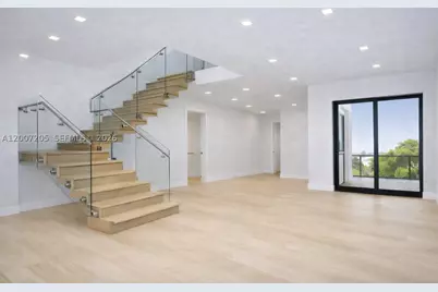 2000 SW 18th, Fort Lauderdale, FL 33315 - Photo 3