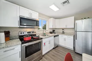 2320 Garfield, Hollywood, FL 33020 - Photo 7