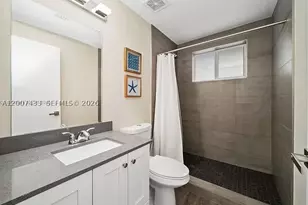 2320 Garfield, Hollywood, FL 33020 - Photo 15
