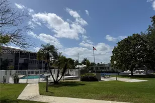 900 SW 12th, Fort Lauderdale, FL 33315 - Photo 9