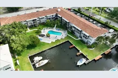 900 SW 12th #110, Fort Lauderdale, FL 33315 - Photo 15