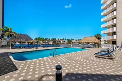 1600 S Ocean #17D, Hollywood, FL 33019 - Photo 15