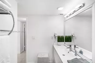 19370 Collins, Sunny Isles Beach, FL 33160 - Photo 7