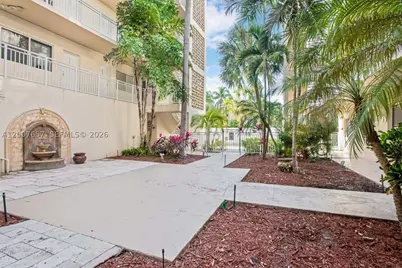 10001 W Bay Harbor #208, Bay Harbor Islands, FL 33154 - Photo 11