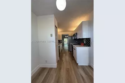 1300 SW 124th #408P, Pembroke Pines, FL 33027 - Photo 3