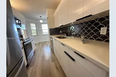 1300 SW 124th #408P, Pembroke Pines, FL 33027 - Photo 23